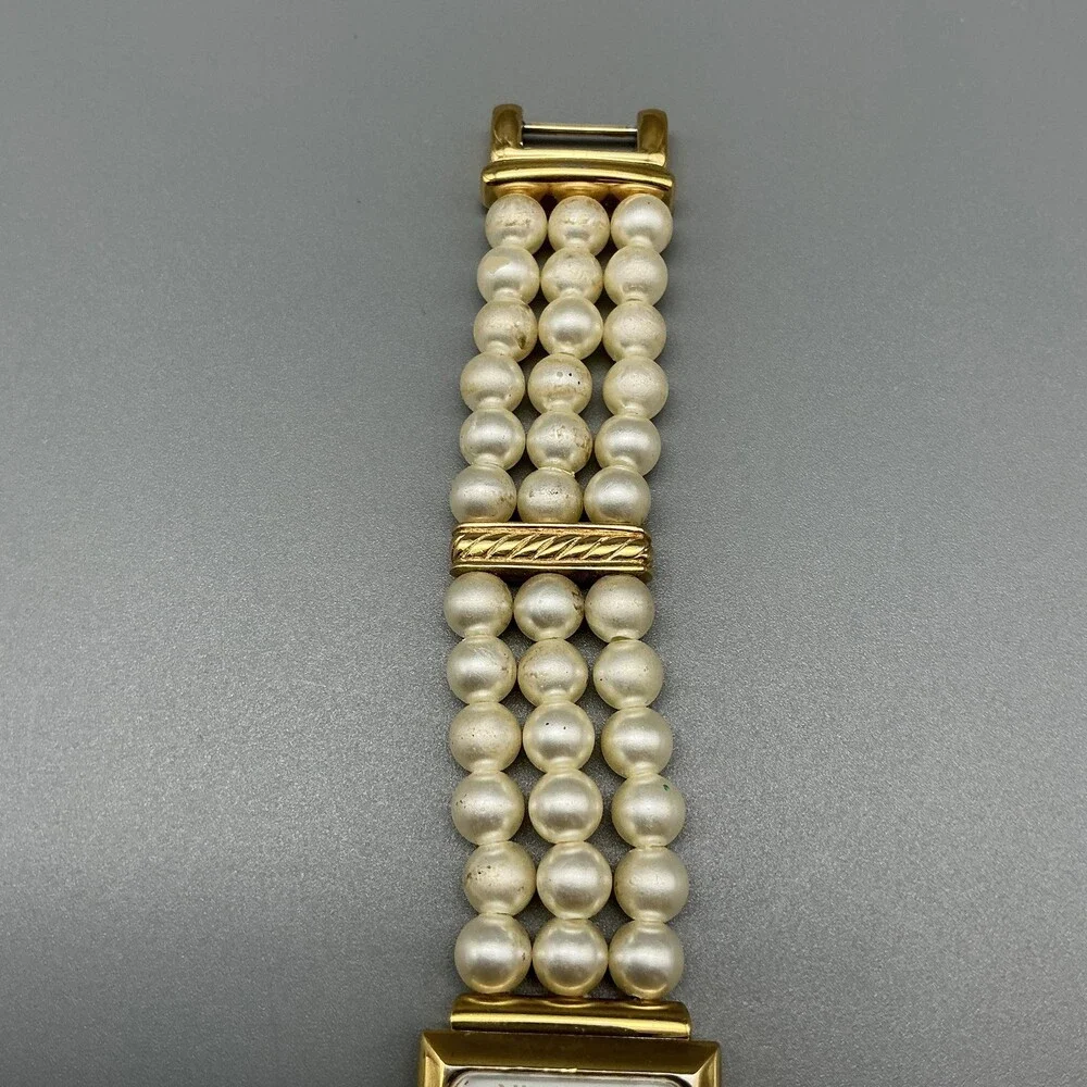 Gruen Womens Watch 22mm Square MOP Faux Pearl Band Gold Tone New Battey 7.25